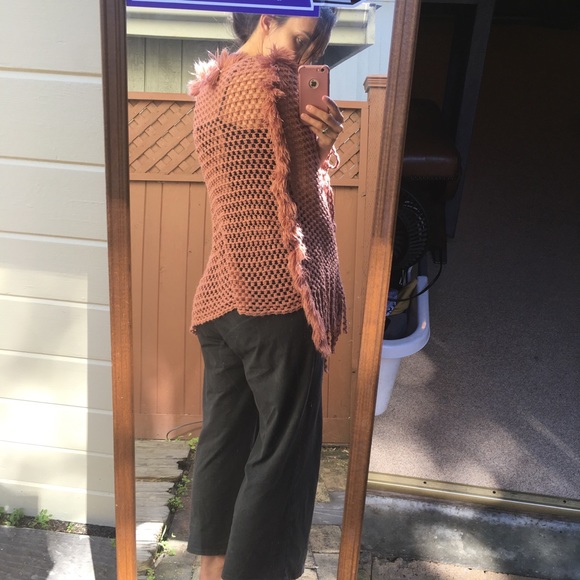 Vintage Shawl - Picture 4 of 4